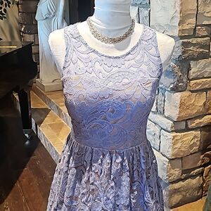 Lavender lace sleeveless fully lined dress by city studio
